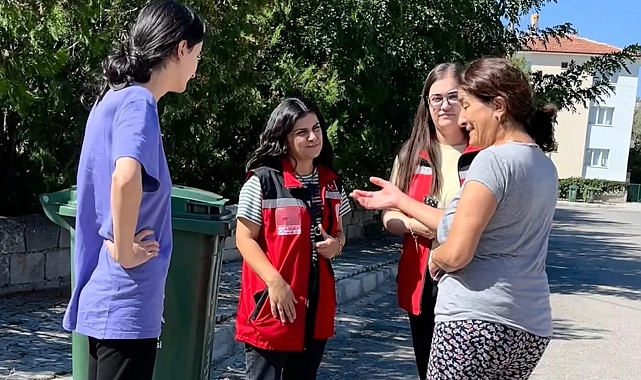 Erzincan'da Aile Sosyal Destek Programı ekiplerinin hane ziyaretleri sürüyor