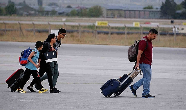 Erzurum'a acil iniş yapan uçak 25 saatlik bekleyişten sonra rota Almanya'ya