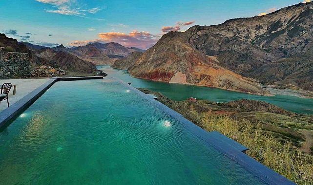 Erzurum - Artvin sınırında modern bir cazibe merkezi: Sonsuz havuz