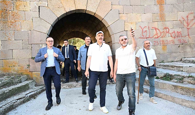Erzurum Vali Mustafa Çiftçi'nin tabya mesaisi