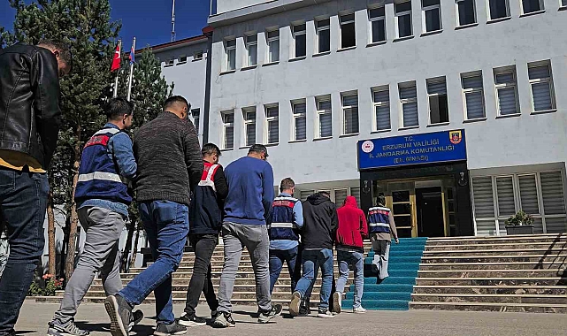Erzurum'da Jandarmadan terör örgütü propagandasına geçit yok