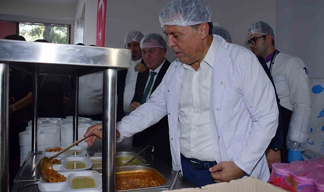 Esenyurt’ta yeni bir aşevi daha hizmete açıldı: İhtiyaç sahibi bin kişiye yemek dağıtılacak