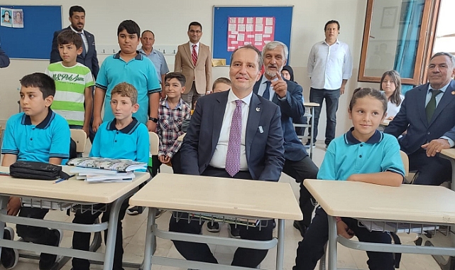 Fatih Erbakan, Beyağaçlı öğrencilerin yeni eğitim öğretim yılını kutladı