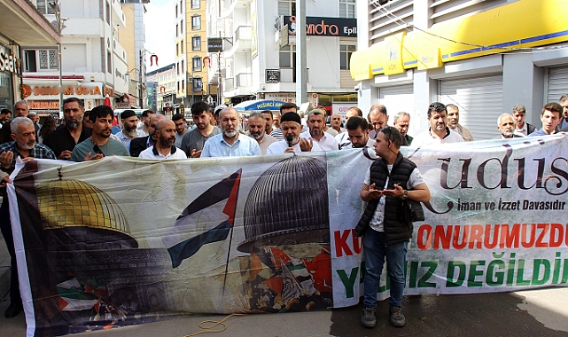 Filistin'de devam eden soykırımın son bulması için Ağrı'da basın açıklaması gerçekleştirildi