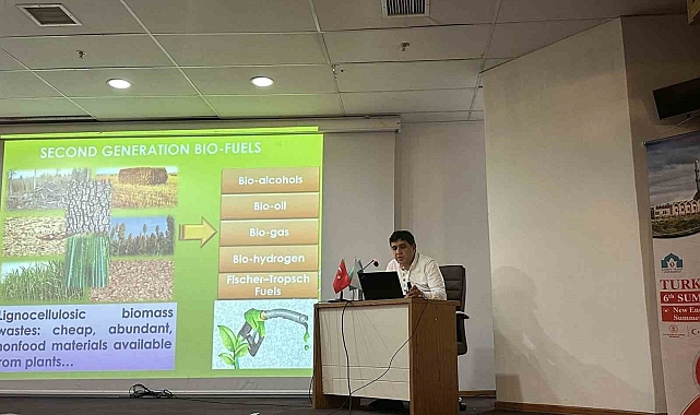 Iğdır Üniversitesi Rektörü Prof. Dr. Mehmet Hakkı Alma, Kazakistan'da seminer verdi