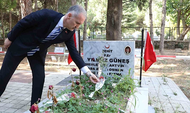 İnegöl’de kurtuluşunun 102. yılı kutlamaları törenle başladı