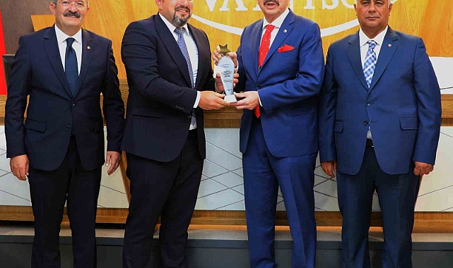 İstihdama katkı sunan VEDAŞ’a ödül