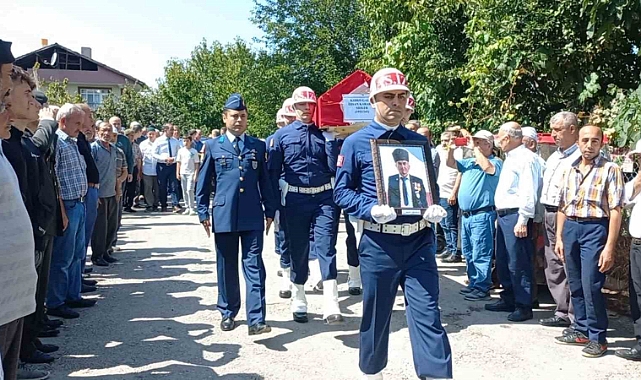Kıbrıs Gazisi İhsan Karakuş, son yolculuğuna uğurlandı