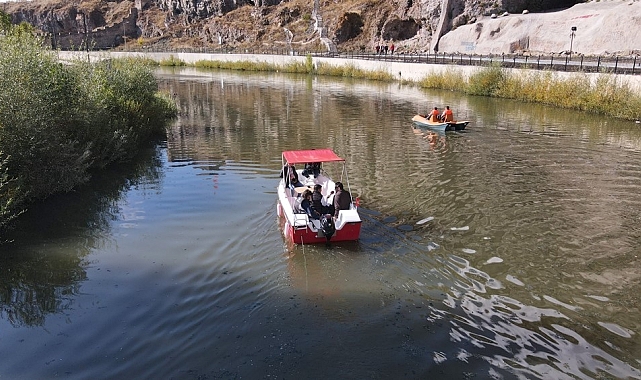 Kura Nehri'nde deniz bisikleti ve tekne heyecanı yeniden başladı