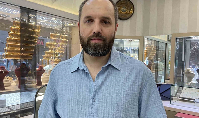 Kuyumcu esnafı geç başlayan düğün sezonunu değerlendirdi