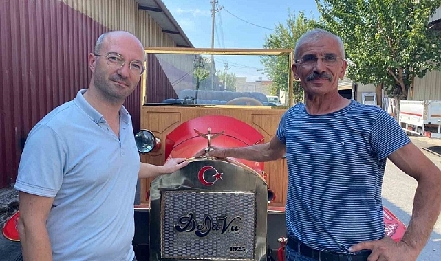 Marangoz 4 ayda eliyle 1925 model elektrikli araç yaptı