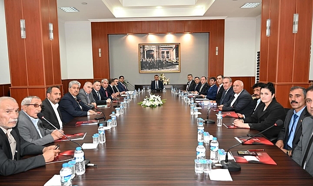 Muhtarlarla eğitim zirvesi