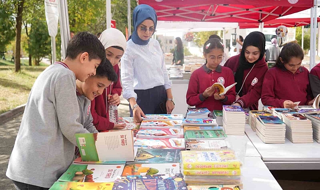 Muş'ta "2. Kitap Günleri" başladı