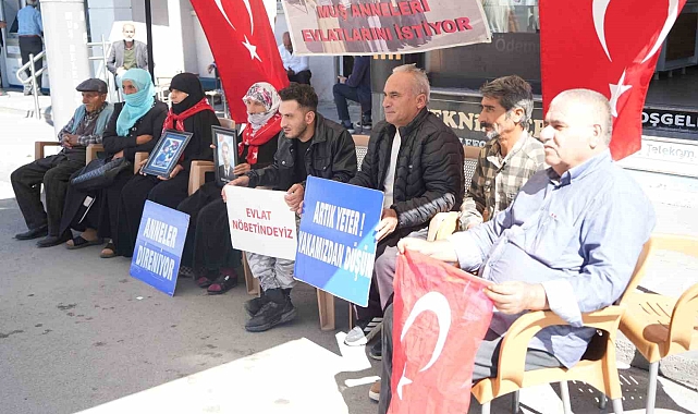 Muş'ta evladı dağa kaçırılan anne: "Asker de polis de benim oğlumdur"