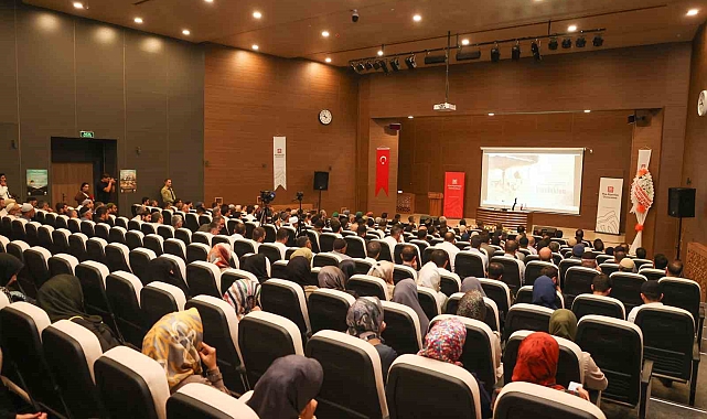 Muş'ta Mevlid-i Nebi ile Camiler ve Din Görevlileri Haftası programı düzenlendi
