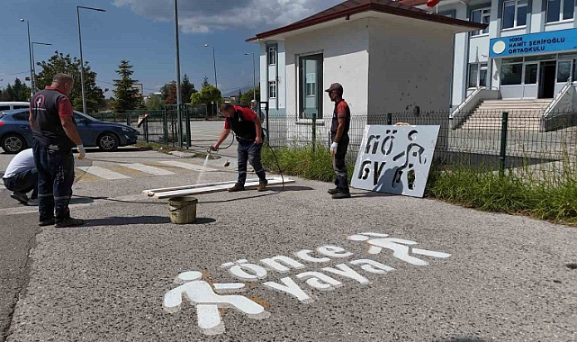 Okul çevrelerine yaya güvenliği