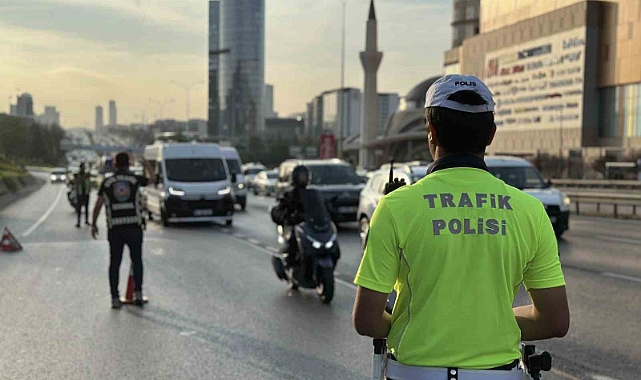 Okullar açıldı, İstanbul’da denetimler sıklaştırıldı