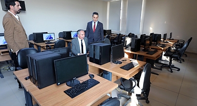Patnos Meslek Yüksekokulu'nda Bilgisayar Laboratuvarı açıldı