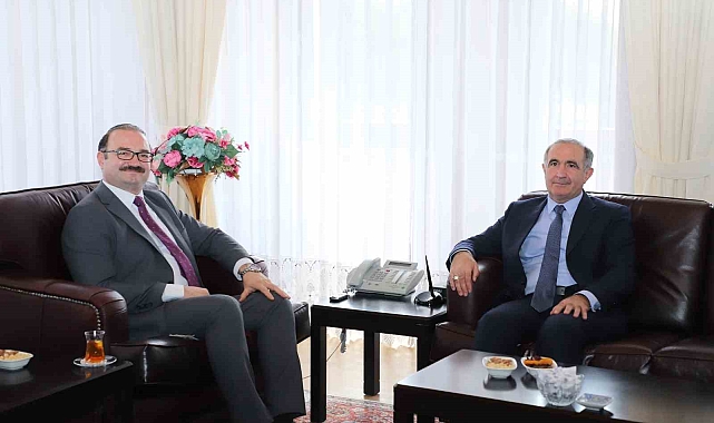 Rektör Hacımüftüoğlu: "Bölgemizin sosyo-ekonomik kalkınmasına destek olmayı hedefliyoruz"
