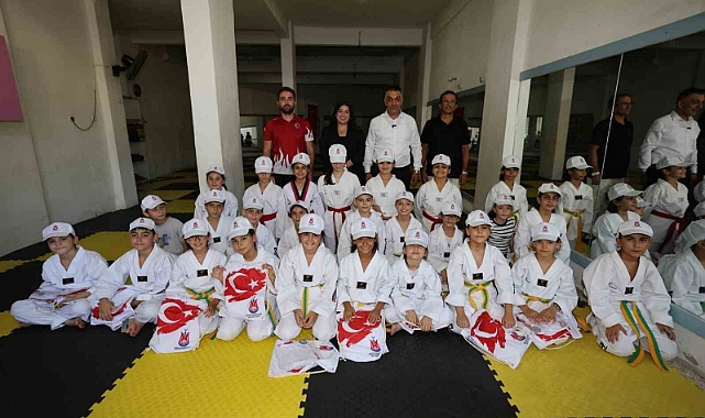 Şehzadeler’e öğrenciler yazı dolu dolu geçirdi