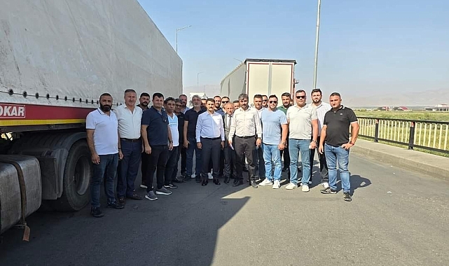 Tır Şoförlerlerinden Eylem