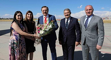 TOBB Başkanı Hisarcıklıoğlu: "Van, doğru yolda ilerliyor"