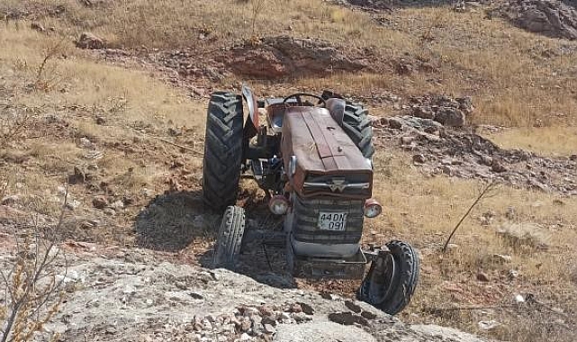 Traktör Kaza Yaptı Sürücüsü Öldü