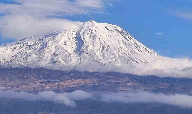 Türkiye’nin çatısı Eylül ayında beyaza büründü