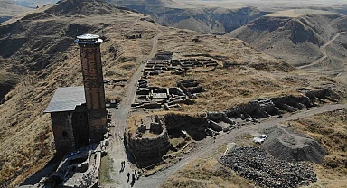 UNESCO Dünya Miras Listesi Ani'de Selçuklu dönemine ait erzak deposu ortaya çıkarıldı