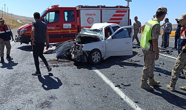 Van Erciş Karayolunda Feci Kaza: 2 Ölü 4 Yaralı