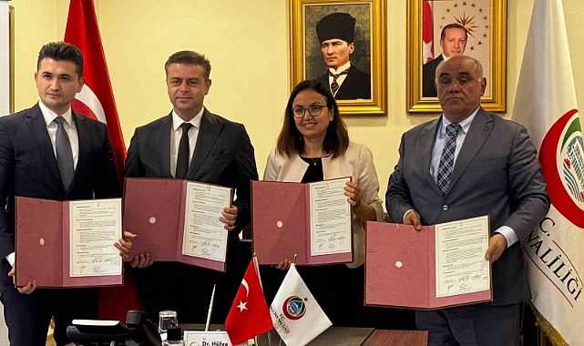 Yalova’da hayırsever işi insanından eğitime 51 milyon lira destek