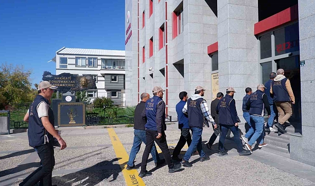 6-7 Ekim eylemlerine katılan ve destek veren 25 şahıs adliyeye sevk edildi