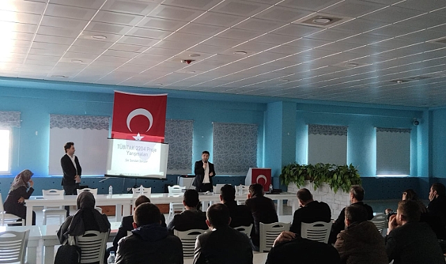 Ağrı’da okul müdürleri ve TÜBİTAK proje koordinatörleri için bilgilendirme toplantısı düzenlendi