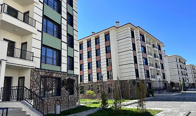 Ağrı Merkez’de 254 Sosyal Konut Hak Sahiplerine Teslim Edildi