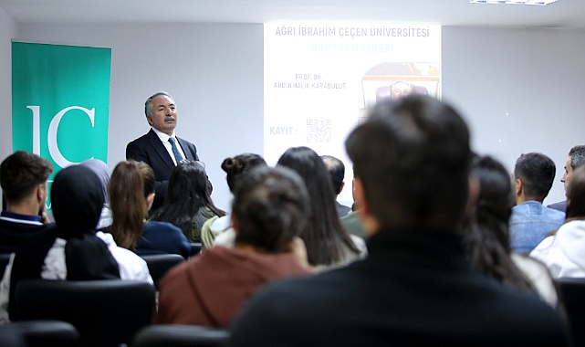 AİÇÜ’de Bilim Söyleşileri Başladı