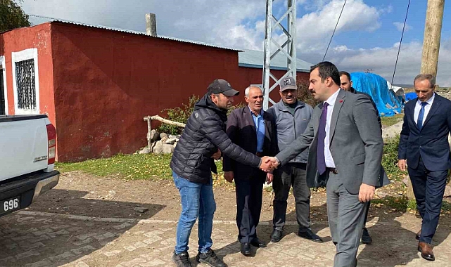 Arpaçay Kaymakamı Akköz, köylerde yapılan çalışmaları yerinde gördü