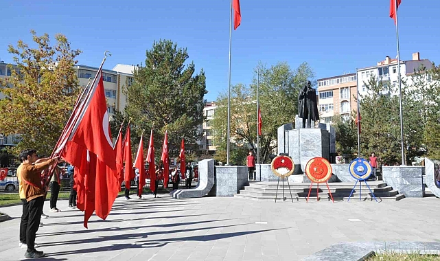 Atatürk'ün Kars'a gelişinin 100'üncü yılı kutlandı