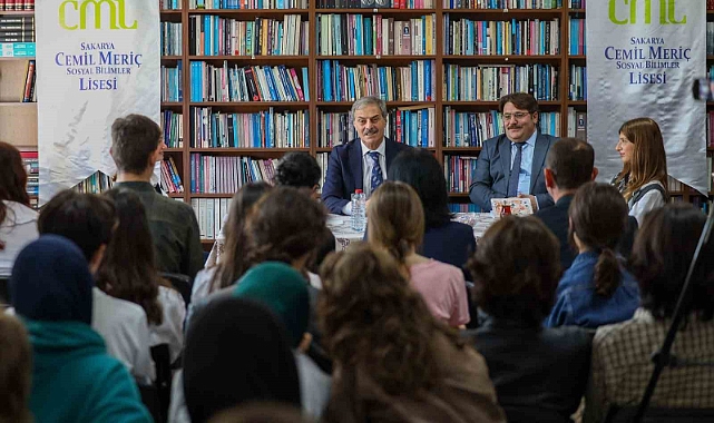 Başkan Alemdar gençler için 3 farklı çalışmayı anlattı ve öğrencilere çağrı yaptı: