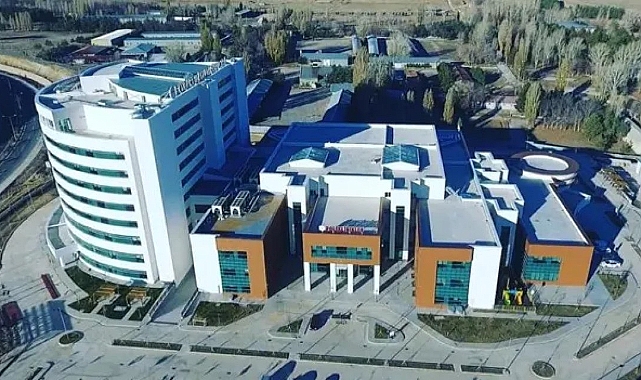 Bayburt Devlet Hastanesi 96.77 puan aldı