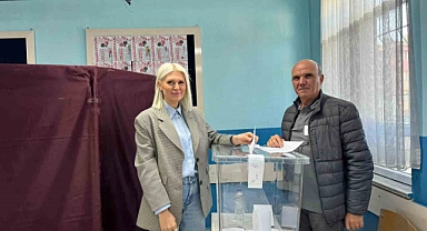 Bilecik’te yaşayan çifte vatandaşlık sahibi kişiler sandık başına gitti