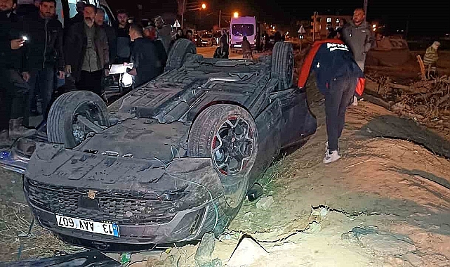 Bitlis'te meydana gelen trafik kazasında 3 kişi yaralandı