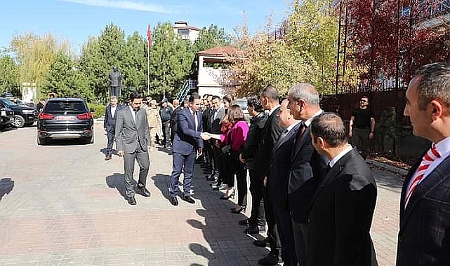 Bitlis Valisi Ahmet Karakaya'dan Güroymak ilçesine ziyaret