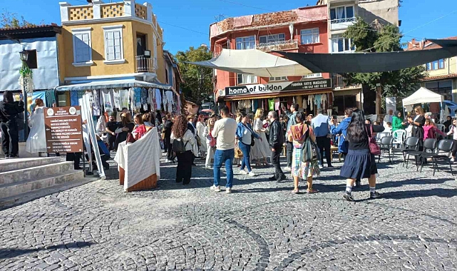 Buldan 3 gün boyunca sanata doydu