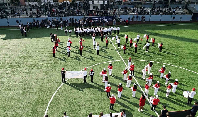 Cumhuriyet’in 101. yılı Kağıthane’de coşkuyla kutlandı