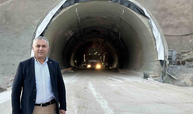 Dev yatırımda sona gelindi: Tünelde asfaltlama ve aydınlatma çalışmaları sürüyor