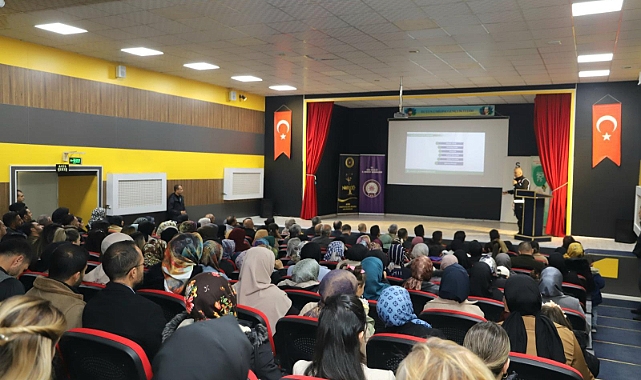 Doğubayazıt’ta "En İyi Narkotik Polisi; Anne" semineri düzenlendi
