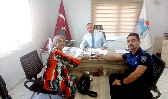 Emekli maaşını ATM’de unuttu