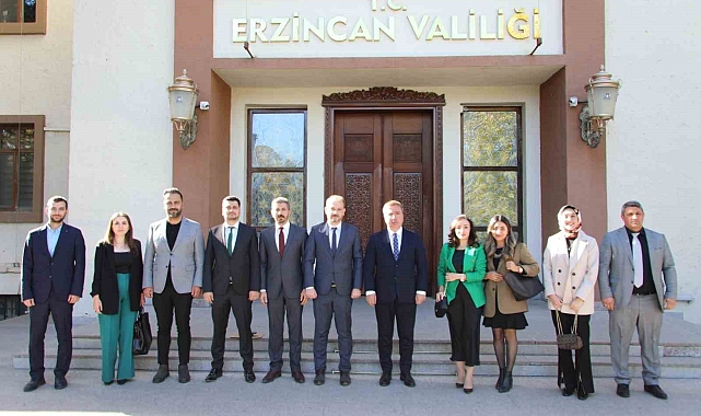 Erzincan Barosunun yeni yönetiminden Vali Aydoğdu'ya ziyaret