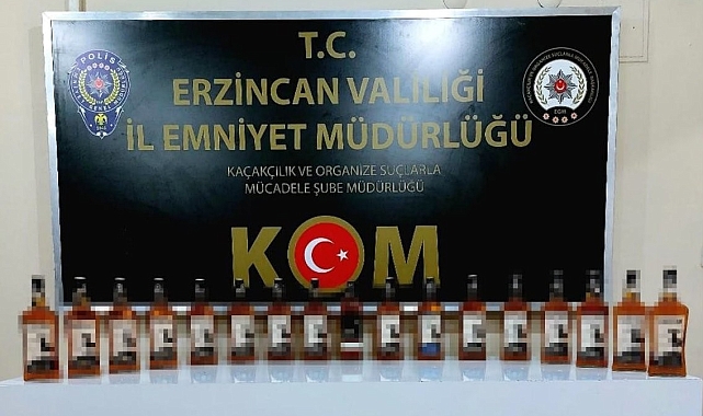 Erzincan'da 17 şişe kaçak içki ele geçirildi