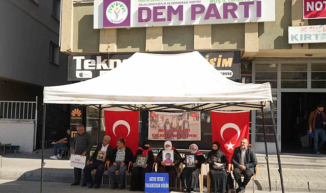 Evlat nöbeti devam ediyor